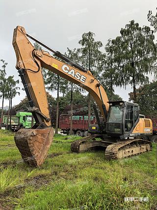 凯斯CX240C-8挖掘机实拍图片