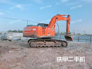 日立ZX270-3挖掘机实拍图片