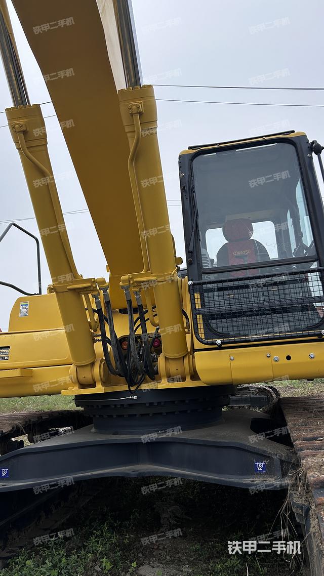 驾驶室整体（整机外观）