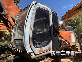 日立ZX240-3挖掘机实拍图片