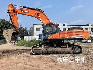斗山DX520LC-9C挖掘机实拍图片