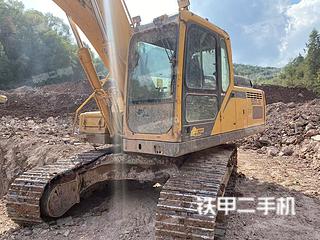 山东临工E6205F挖掘机实拍图片