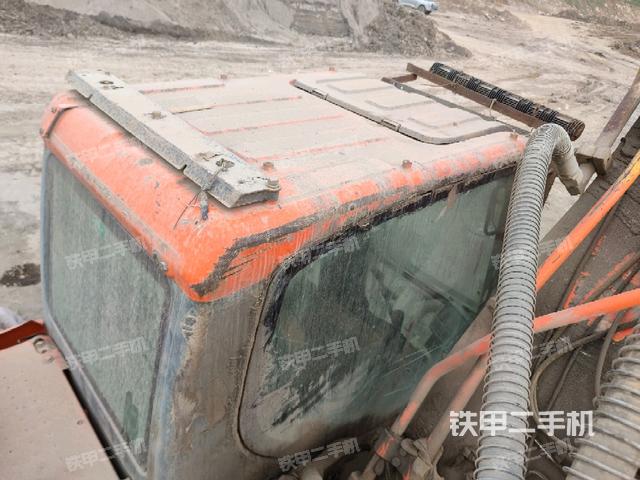 駕駛室頂部俯視（上車部件）