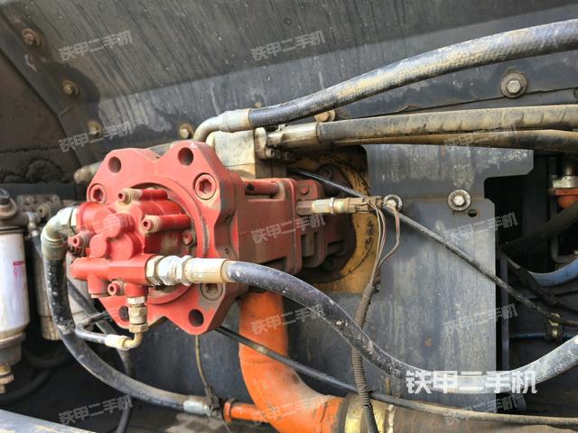 液压泵室（大件舱室）