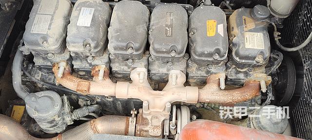 发动机整体俯视（整机外观）