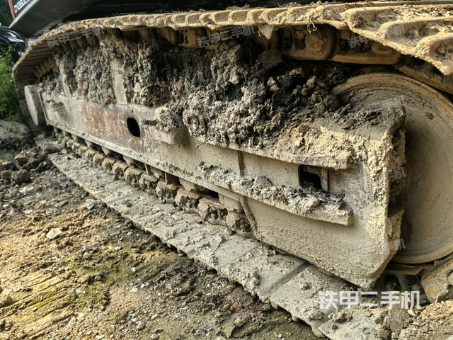 右侧行走马达盖板（行走机构）