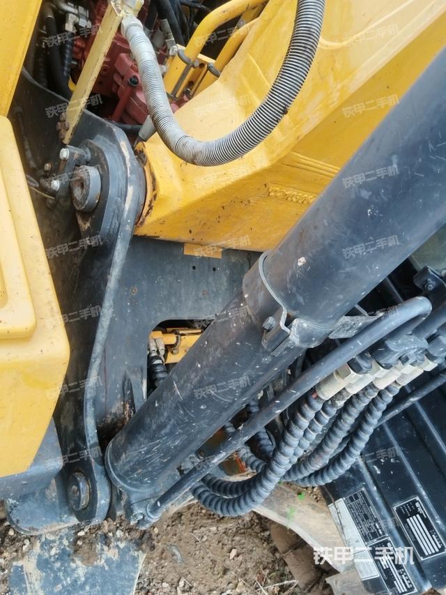 大臂根部?斜視（工作和回轉(zhuǎn)裝置）