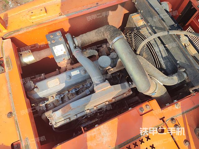 发动机整体俯视（整机外观）