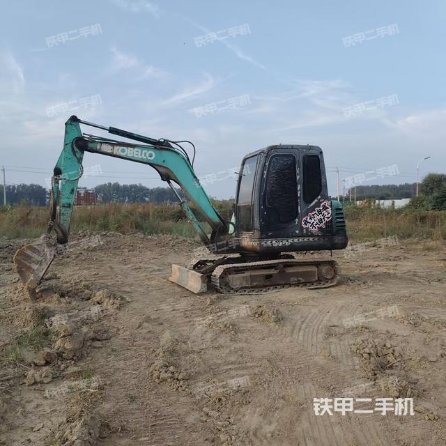 神鋼SK60-C挖掘機