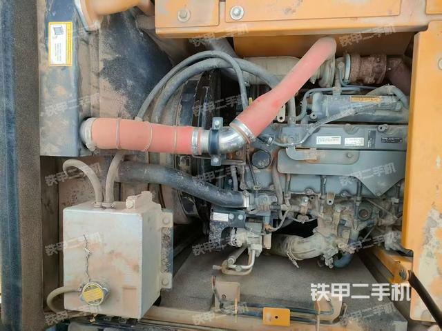 发动机整体俯视（整机外观）