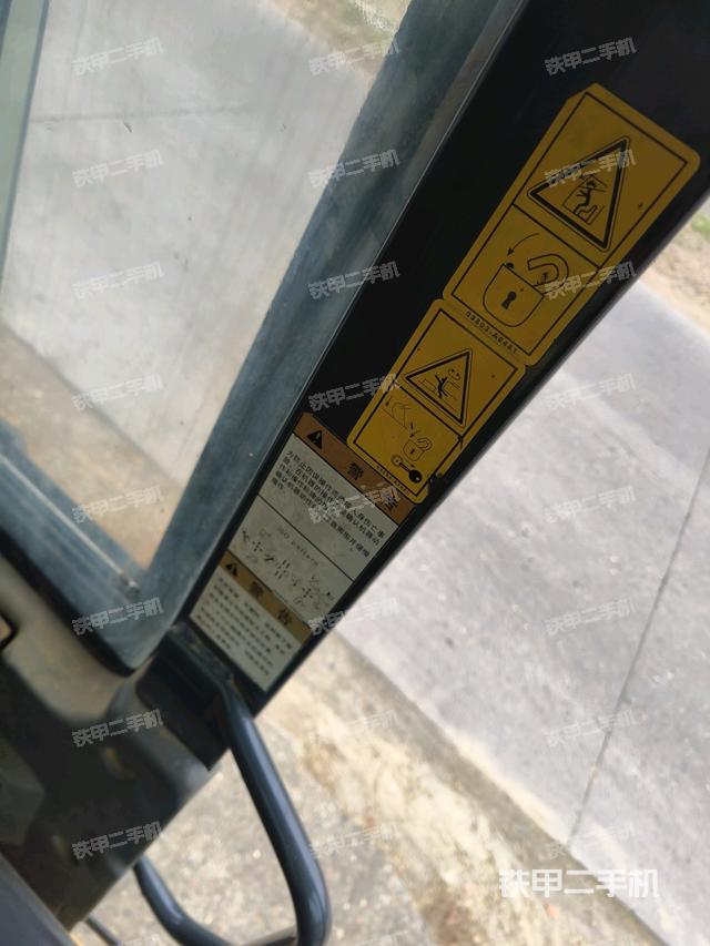 座椅后部（駕駛室部分）