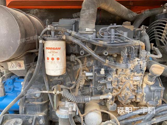 發(fā)動機整體俯視（整機外觀）