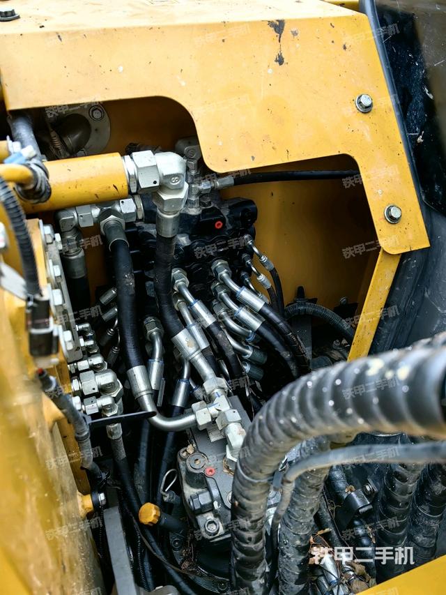 分配閥（上車部件）