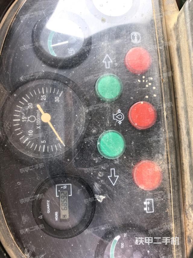 小時表（壓路機駕駛室）