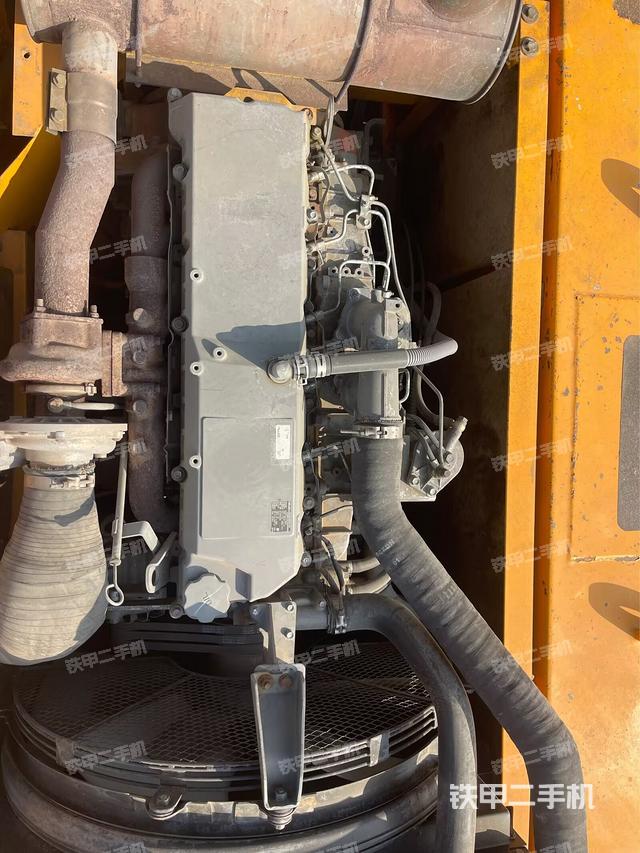 發(fā)動機整體俯視（整機外觀）