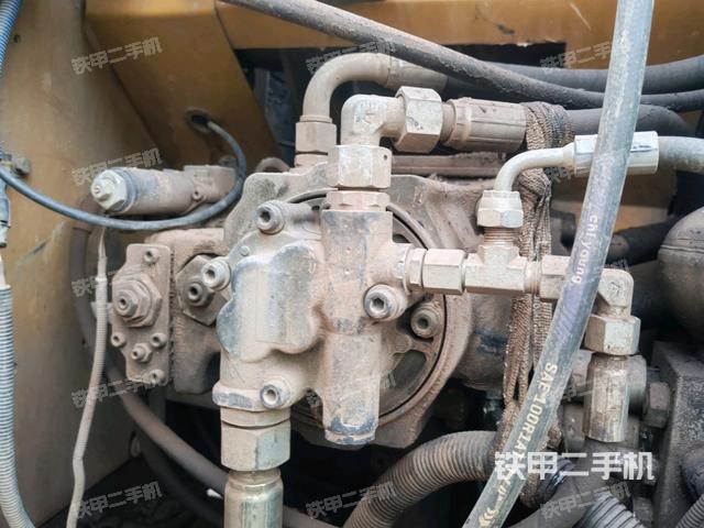 液壓泵斜45?左（大件艙室）