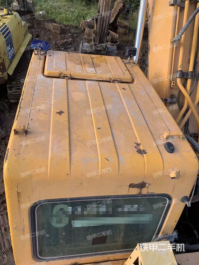 駕駛室頂部（整機(jī)外觀）