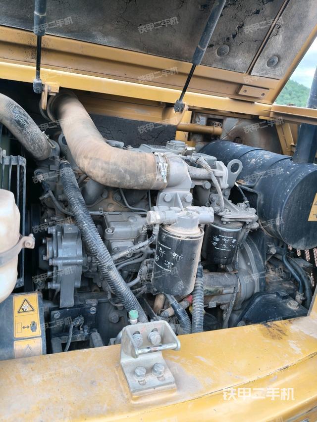 发动机整体俯视（整机外观）