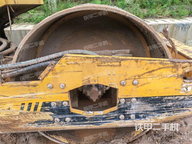 橋\驅(qū)動（壓路機前后車架）