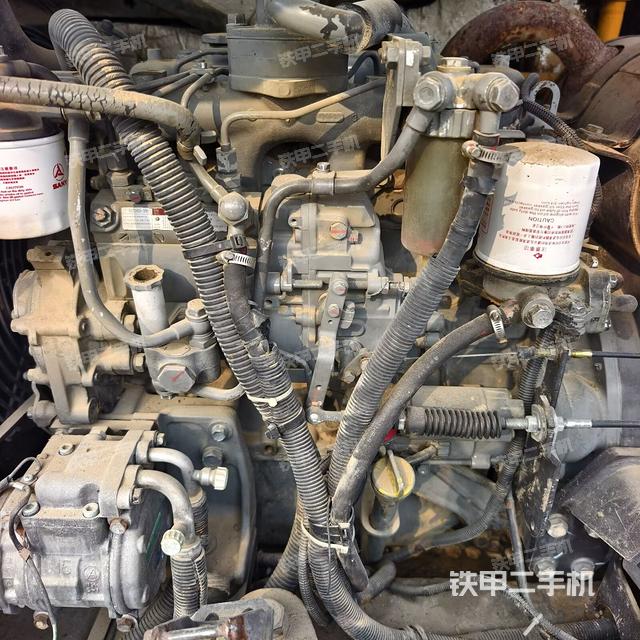 發(fā)動(dòng)機(jī)整體俯視（整機(jī)外觀）