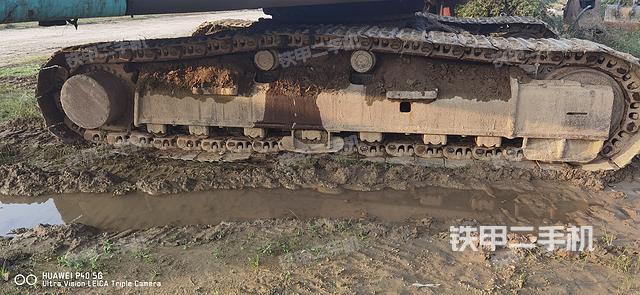 單側履帶整體（整機外觀）