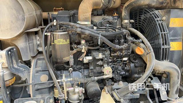 發(fā)動(dòng)機(jī)整體俯視（整機(jī)外觀）