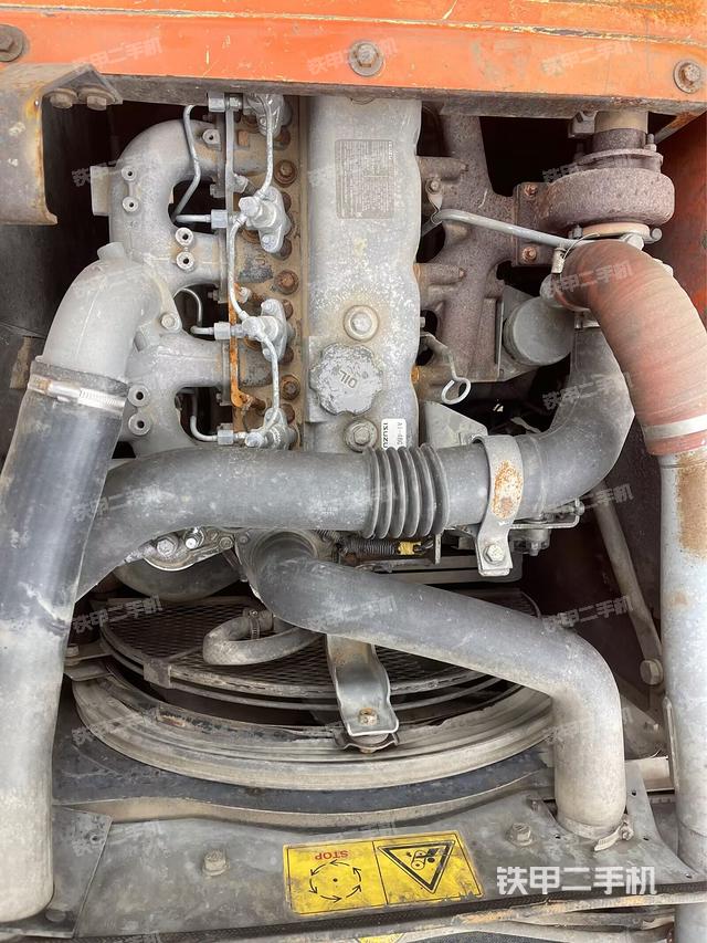 發(fā)動(dòng)機(jī)整體俯視（整機(jī)外觀）