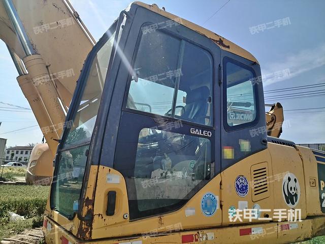 驾驶室整体（整机外观）