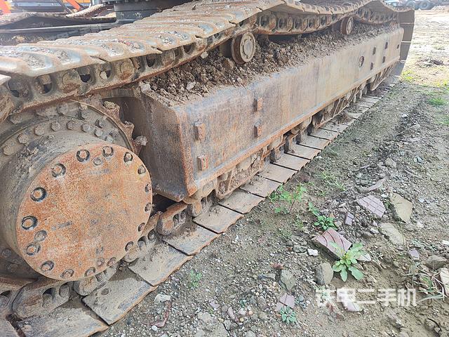 单侧履带整体（整机外观）