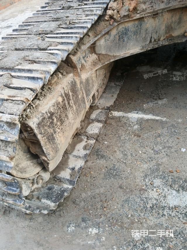 左托鏈輪和鏈筋（行走機(jī)構(gòu)）