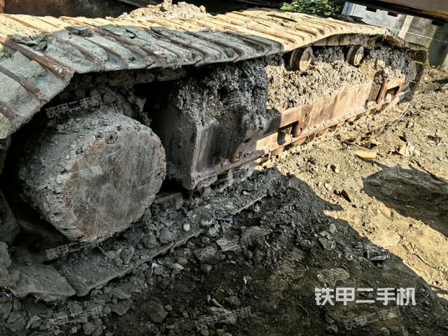 左側履帶整體?（行走機構）