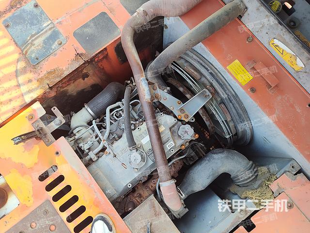 发动机整体俯视（整机外观）