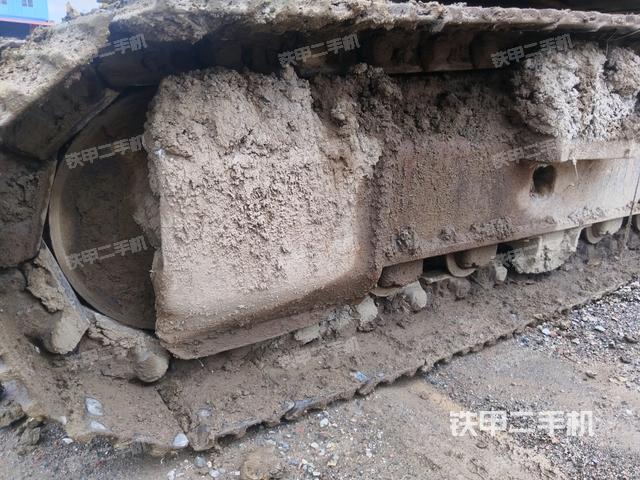 左側(cè)行走馬達(dá)蓋板（行走機(jī)構(gòu)）