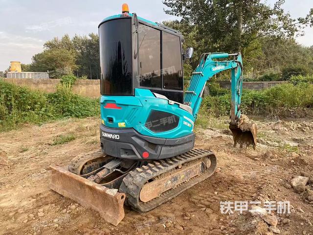 整機(jī)右后45°（整機(jī)外觀）