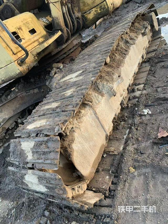 单侧履带整体（整机外观）