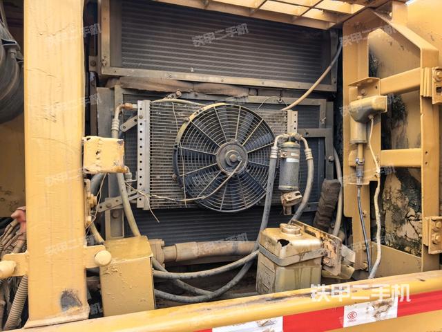 散熱器正面（大件艙室）