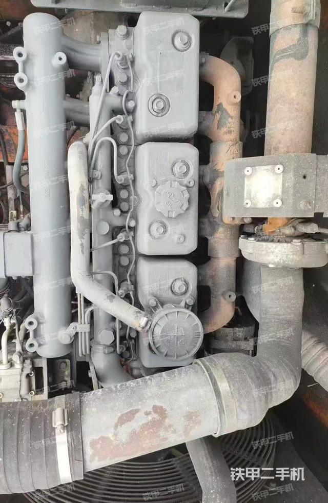 发动机整体俯视（整机外观）