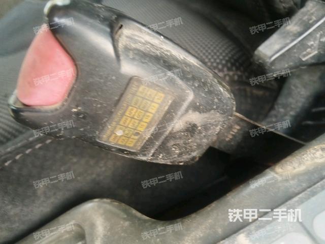 座椅后部（駕駛室部分）