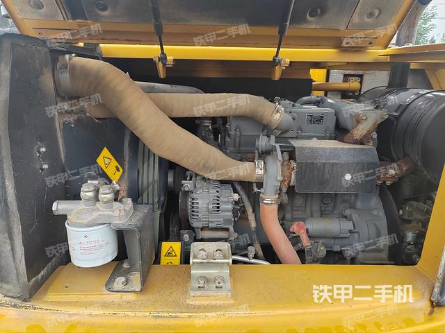 发动机整体俯视（整机外观）