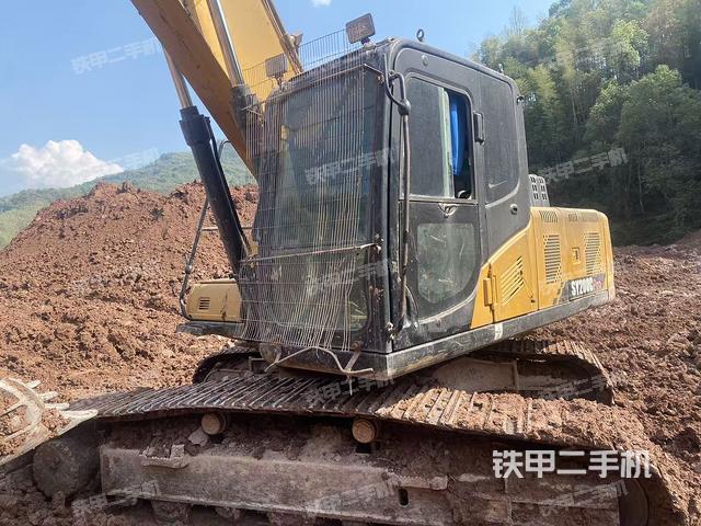 三一重工SY205C挖掘機(jī)