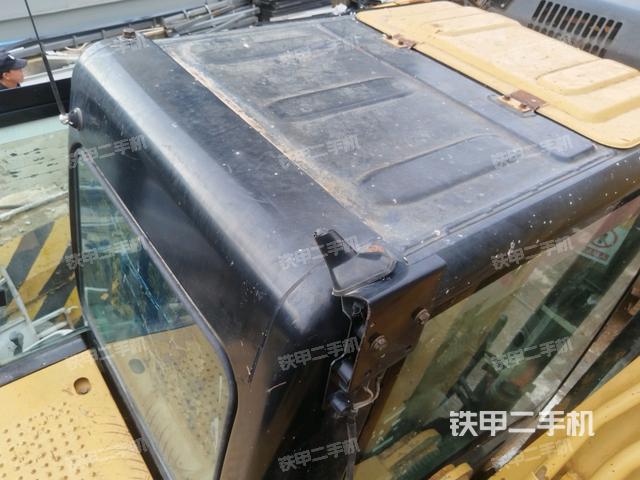 駕駛室頂部俯視（上車部件）