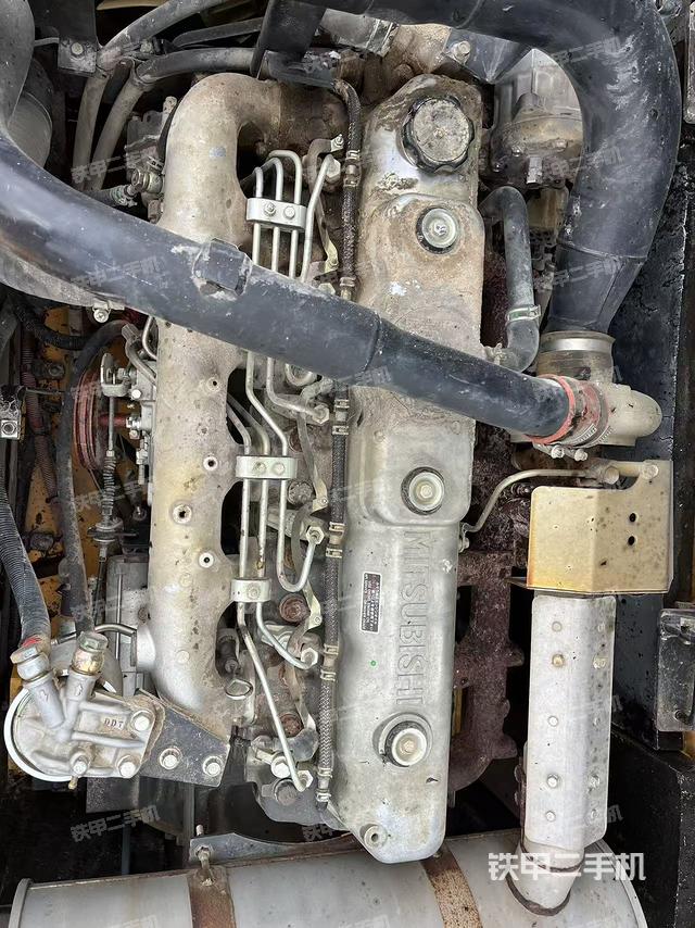 發(fā)動機(jī)整體俯視（整機(jī)外觀）