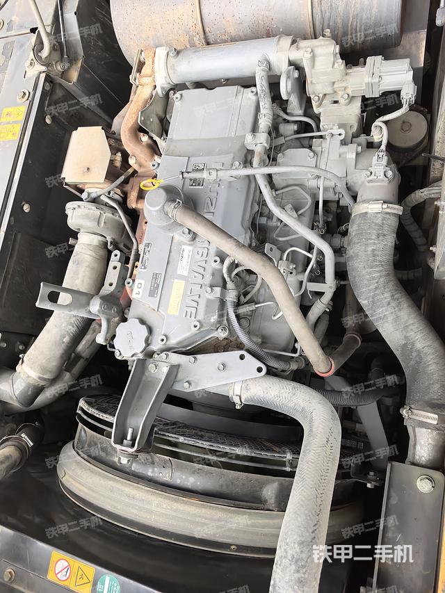 发动机整体俯视（整机外观）