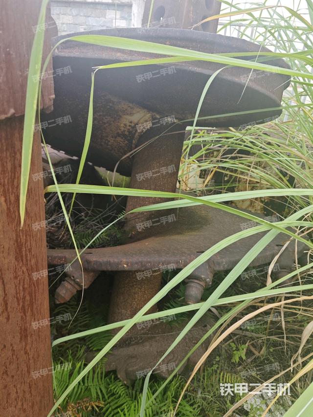 工作裝置4（工作裝置）