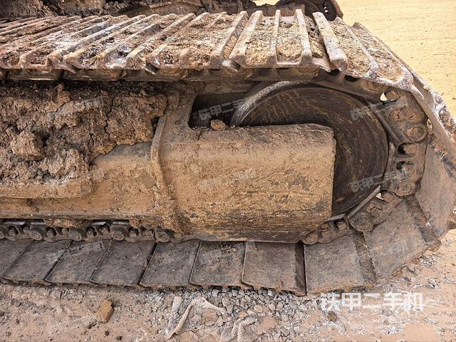 左導(dǎo)向輪（行走機(jī)構(gòu)）