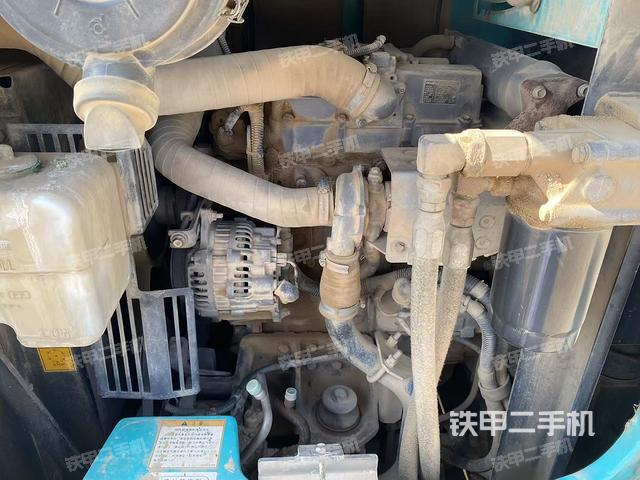 發(fā)動(dòng)機(jī)整體俯視（整機(jī)外觀）