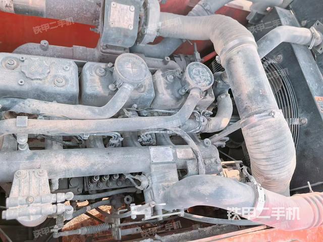 发动机整体俯视（整机外观）