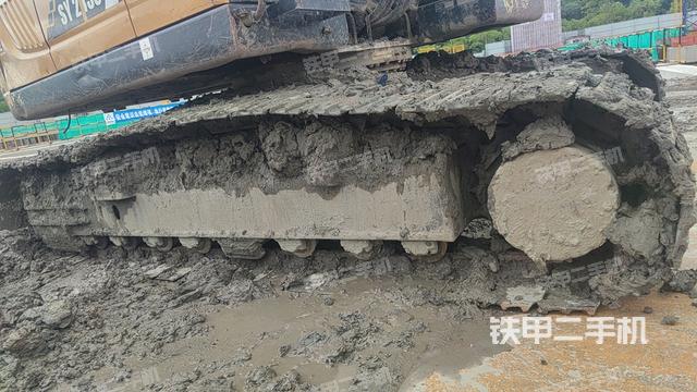 单侧履带整体（整机外观）