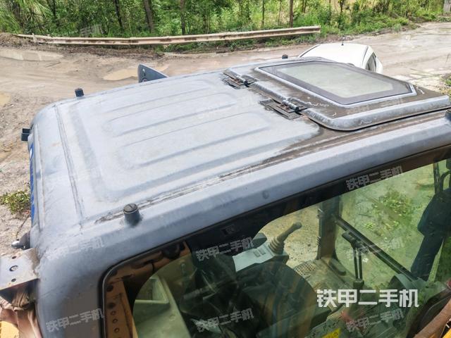 駕駛室頂部俯視(上車部件) 駕駛室頂部俯視(上車部件)