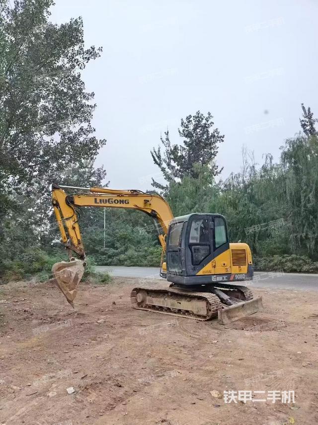 柳工CLG908D挖掘機